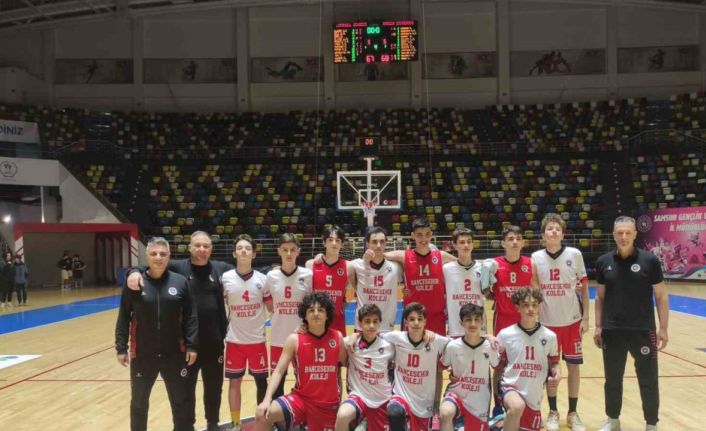 Son saniyelerde maç kazandıran 3’lük