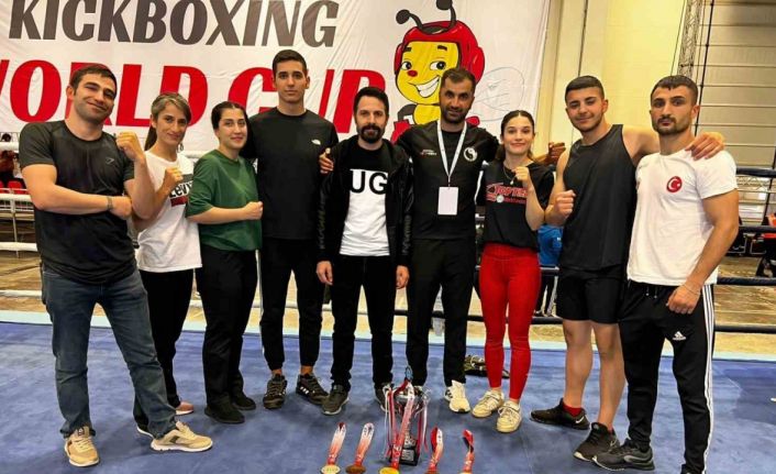 Tuncelili sporcuların dünya kupası başarısı