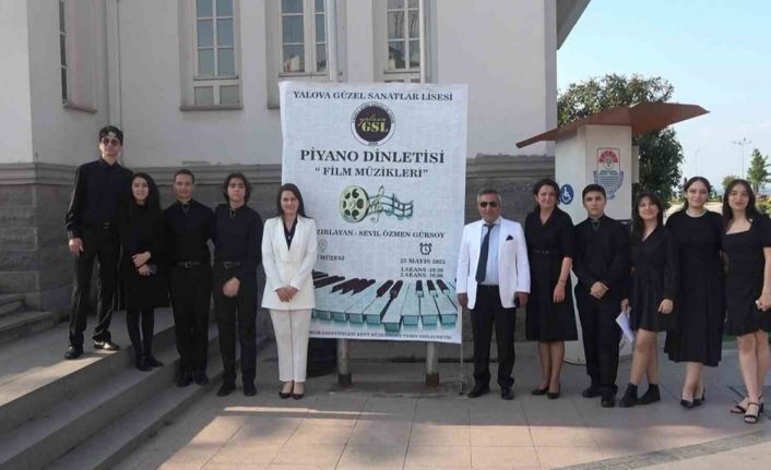 Yalova Güzel Sanatlar Lisesi öğrencilerinden piyano konseri