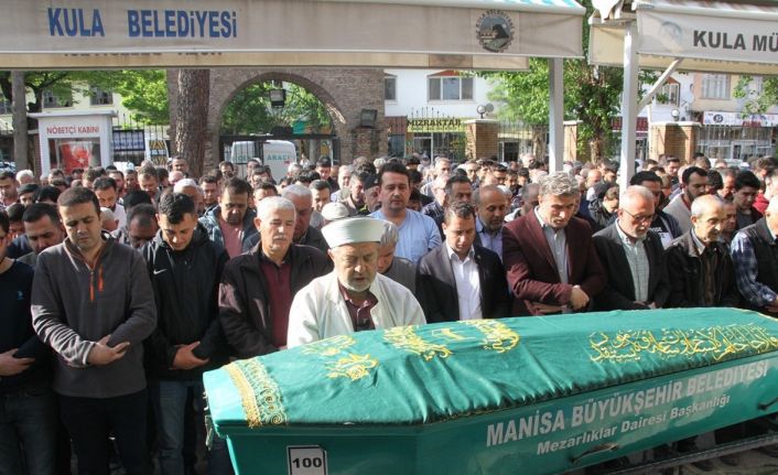 Yüzme havuzunda boğulan genç son yolculuğuna uğurlandı