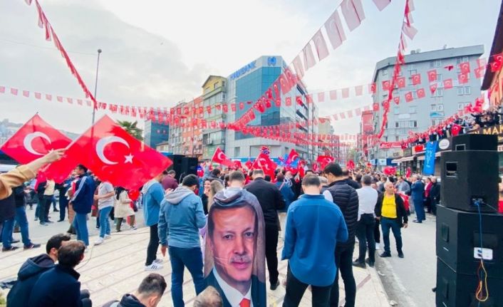 Zonguldak’ta Cumhur İttfiakı kutlamalara başladı