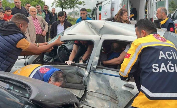 Zonguldak’ta kaza: Sürücü öldü, kızı yaralandı