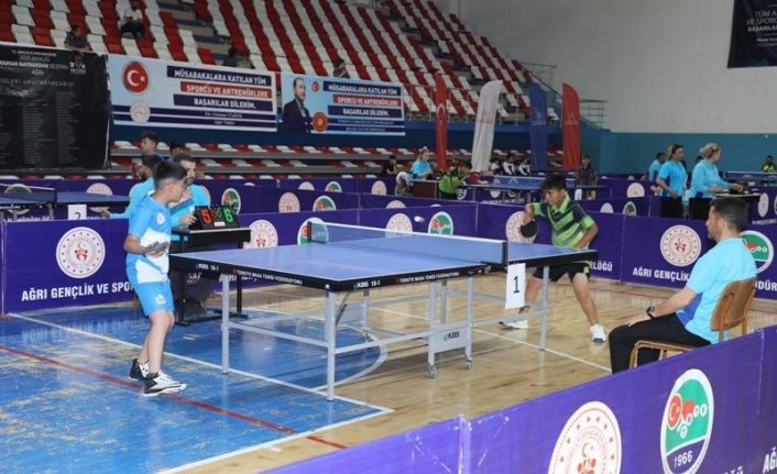 Ağrı masa tenisi müsabakalarına ev sahipliği yapıyor