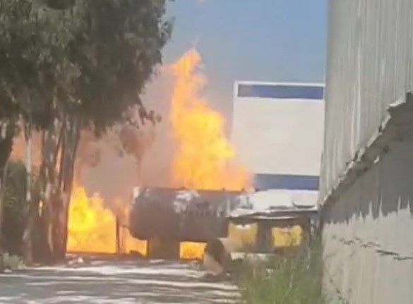 Alçı fabrikasında LPG tankı patladı