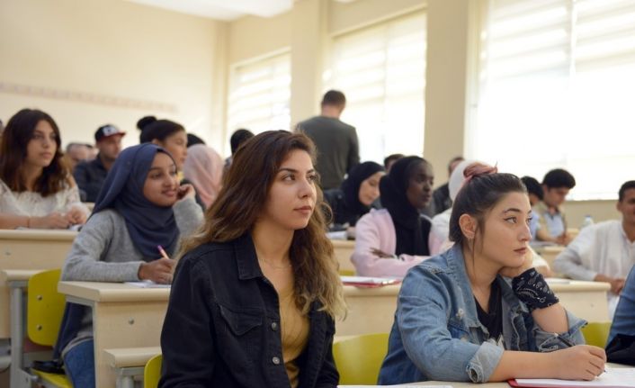 BARÜ, ETS onaylı TOEFL IBT Sınav Merkezi oldu