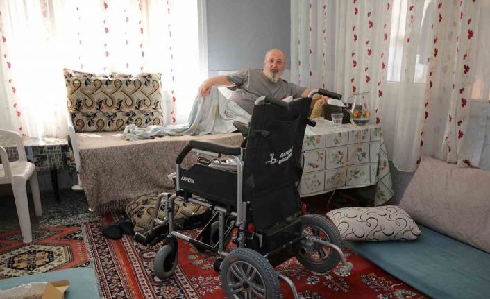 Bayraklı’da 4 yılda 79 tekerlekli sandalye dağıtıldı