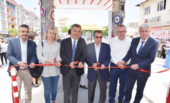Çan Halk Eğitimi Merkezi Yılsonu Sergisi Açıldı