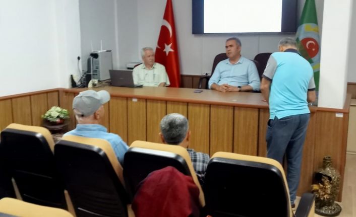 Çiftçilere seracılık kursu verildi