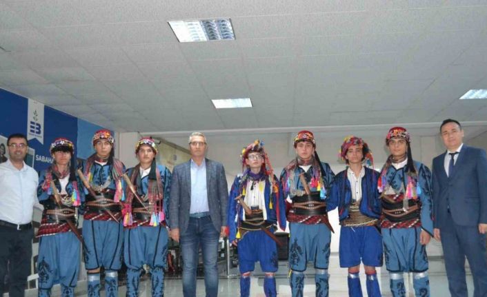 Edremit’te Halk Eğitimi Merkezinden öğrenme şenliği