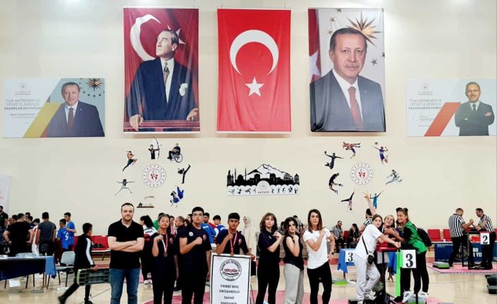 İnönü’den Türkiye şampiyonluğuna
