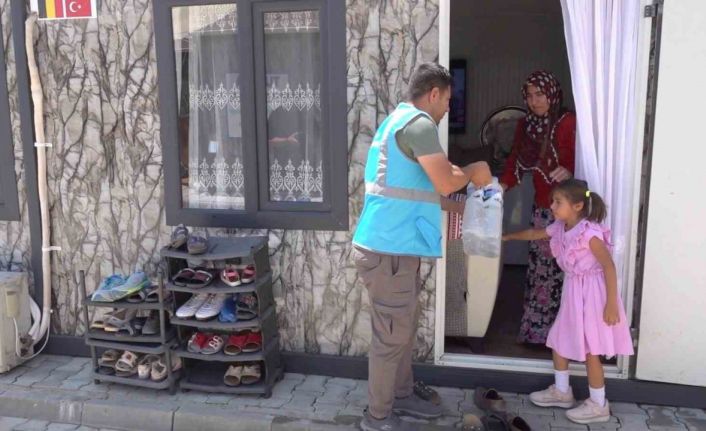 Kırıkhanlı depremzedeler Tuzla Belediyesi Konteyner Kentleri’nde çalışmaya başladı