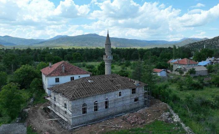 Konya Büyükşehir Beyşehir’deki 120 yıllık camiyi restore ediyor