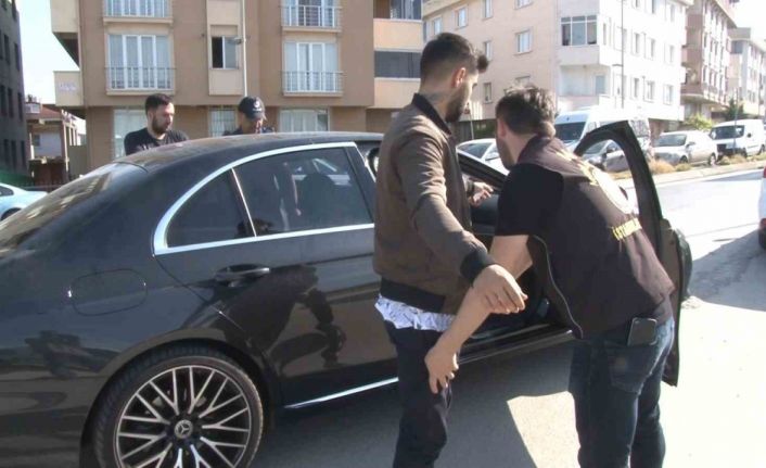 Maltepe’de okul önlerinde denetim