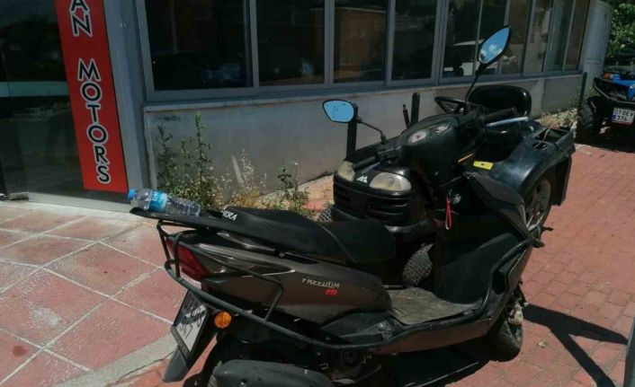 Motosikletle otomobil çarpıştı: 1 yaralı
