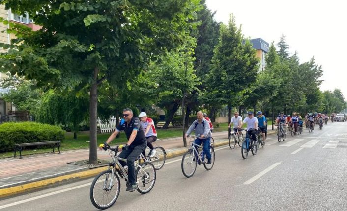 Pedallar İzmit’in kurtuluşu için çevrildi