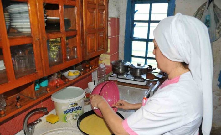 Samsun’da yaşlı kadının bayram hazırlığı Büyükşehir’den