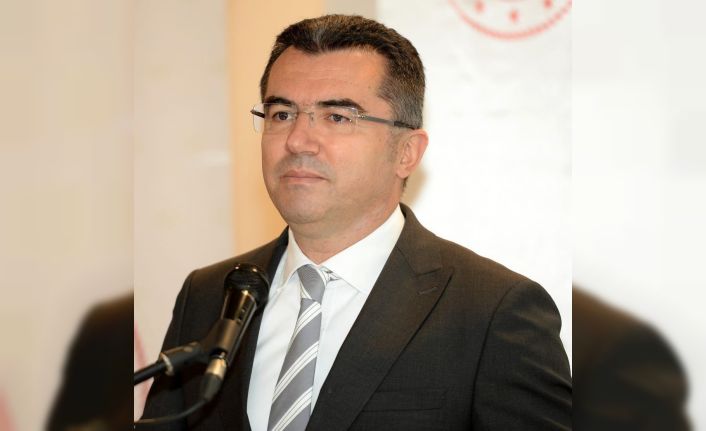 Vali Memiş; Babalık yeri doldurulamayacak bir değerdir