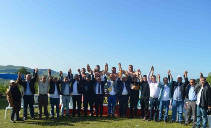 1440 rakımda nefes kesen festival