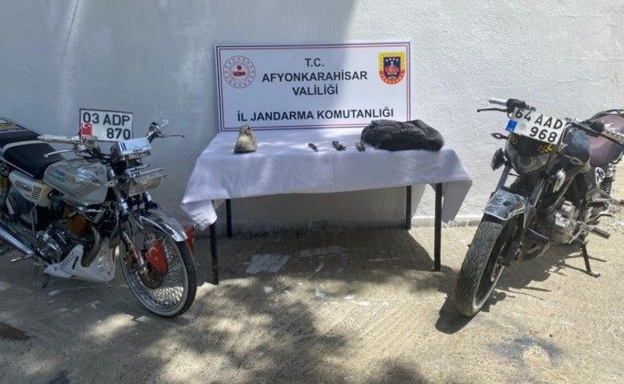 Afyonkarahisar’da kablo hırsızları yakalandı