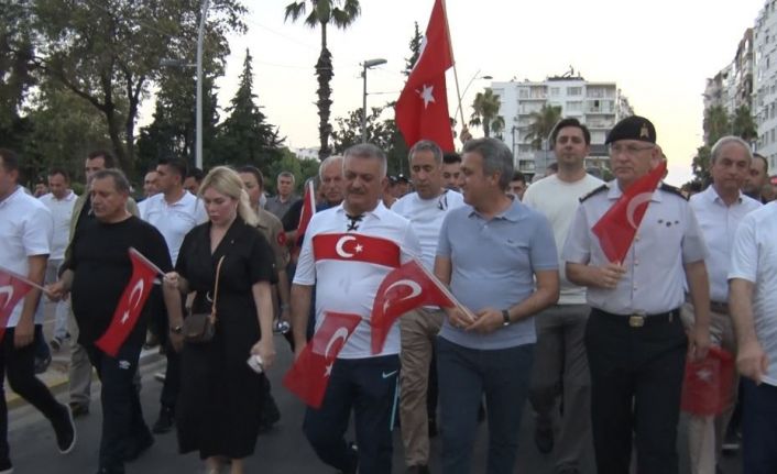 Antalya 15 Temmuz’da tek yürek oldu