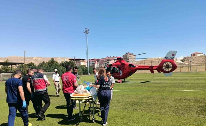 Astım hastasının yardımına hava ambulansı yetişti