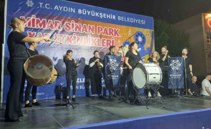 Aydın Büyükşehir Belediyesi’nden Mimar Sinan Parkı’nda müzik resitali