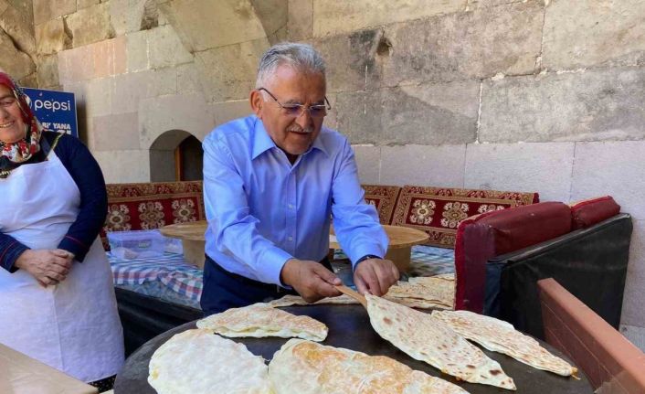 Başkan Büyükkılıç’tan Tarihi Sultan Hanı’na Davet