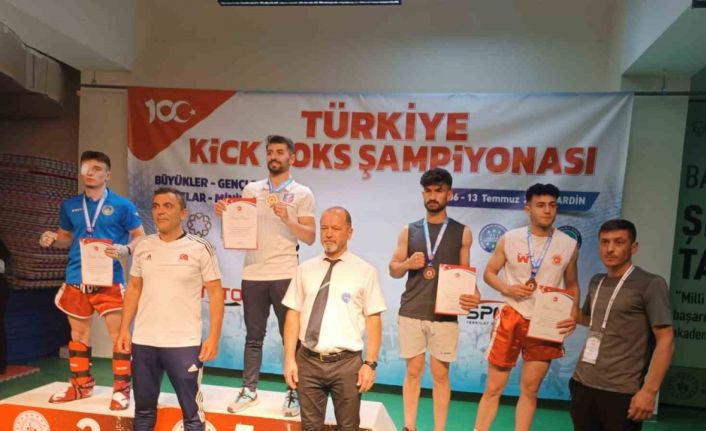 Batman’a kick boksda Türkiye dereceleri geldi