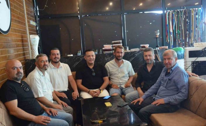 Didim Altınkumspor’da yeni yönetimi basınla tanıştı