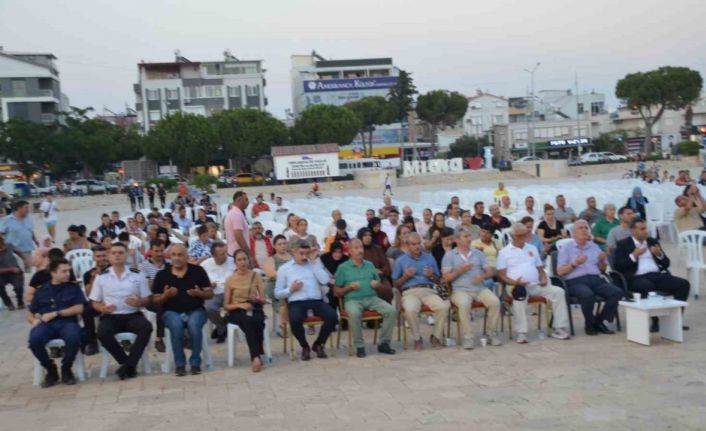 Didim’de 15 Temmuz Demokrasi ve Milli Birlik Günü meydanda kutlandı