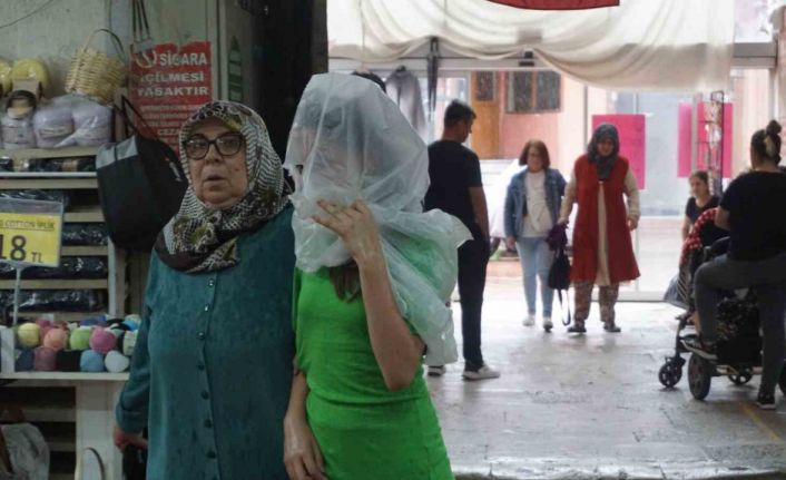 Edirne’de kavurucu sıcak yerini yağmura bıraktı