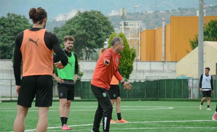 Efeler’in ilk rakibi belli oldu