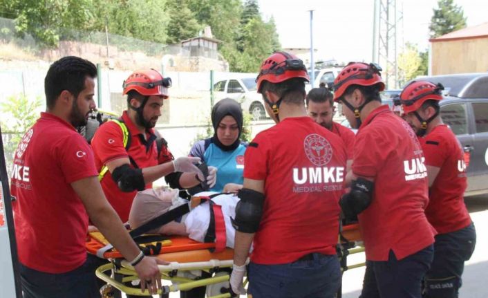 Elazığ’da yangın tatbikatı gerçeğini aratmadı