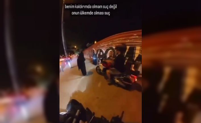 İstanbul’da motosikletli şahıs çarşaflı kadınların üzerine sürerek korkuttu