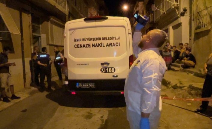 İzmir’de yangın çıkan evde kalan kişi hayatını kaybetti