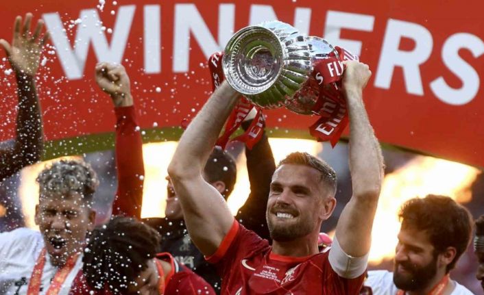 Jordan Henderson, Al Ettifaq’a transfer oldu