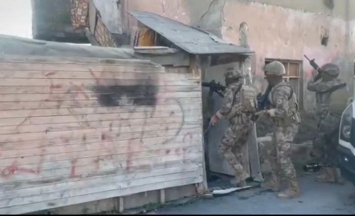 Kayseri’de uyuşturucu operasyonu: 9 gözaltı