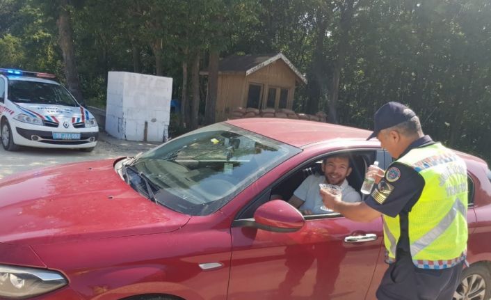 Kırklareli Jandarması bayram tatilinde 21 bin 215 araç denetlendi