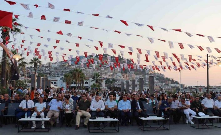 Kuşadası’nda 15 Temmuz şehitleri anıldı