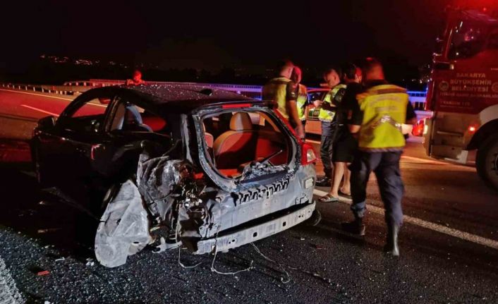 Kuzey Marmara Otoyolu’nda tır ile otomobil çarpıştı: 1 yaralı