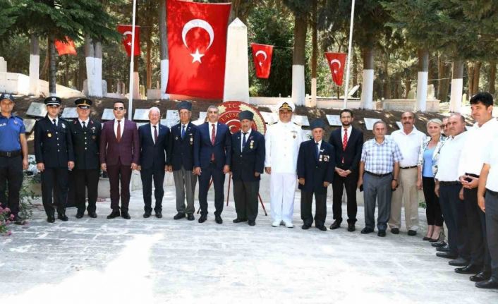 Lapseki’de 15 Temmuz şehitleri anıldı