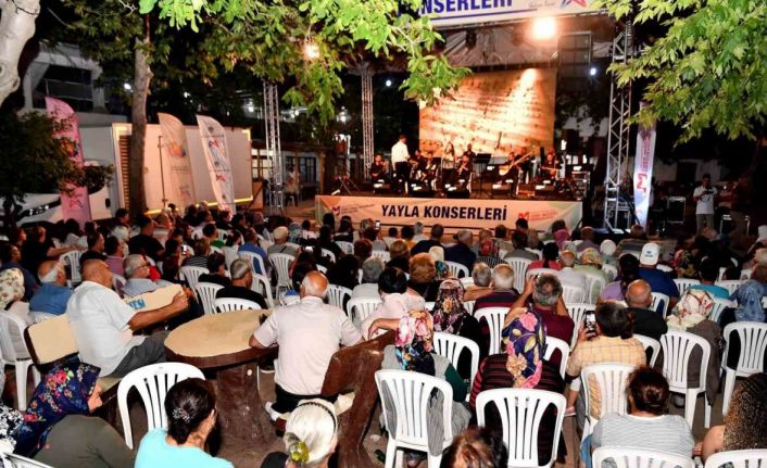 Mersin’de yaz akşamları yayla konserleriyle şenleniyor