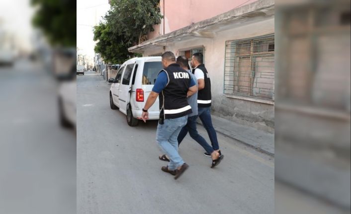 Mersin’deki tefecilik operasyonunda 2 şüpheli tutuklandı