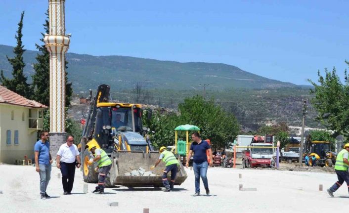 Orman yangınından etkilenen mahalle için devlet seferber oldu