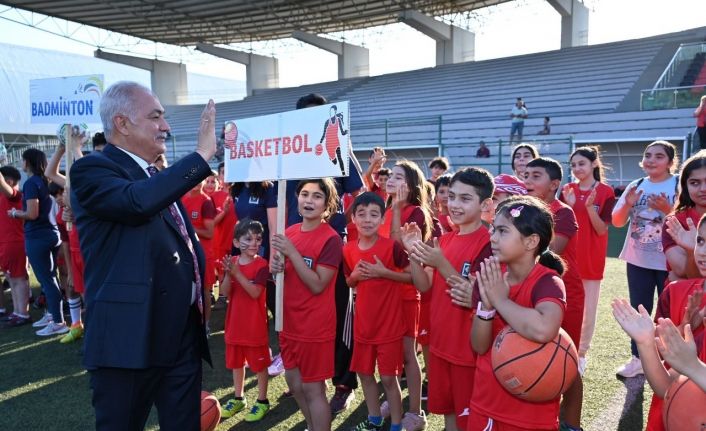 Osmaniye belediyesi yaz spor okulları eğitime başladı