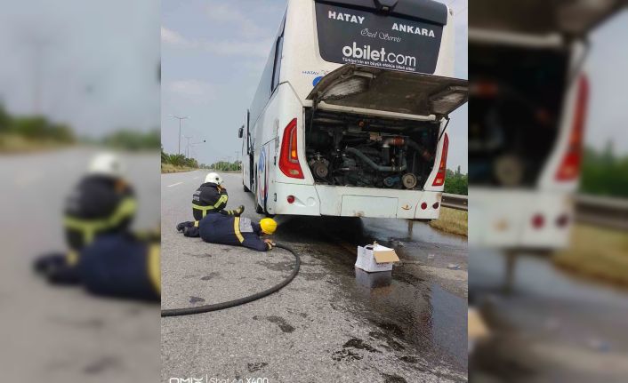Otobüste çıkan yangın büyümeden söndürüldü