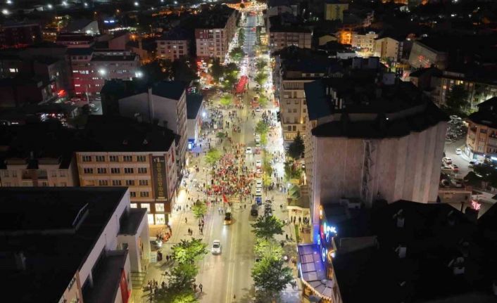 Sivas’ta "15 Temmuz Milli Birlik ve Demokrasi Yürüyüşü" düzenlendi