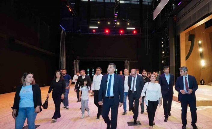 STK temsilcileri D.T. Şehitkamil Sahnesi’ni inceledi
