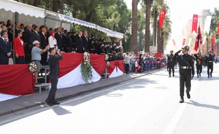 30 Ağustos Zafer Bayramı Denizli’de coşkuyla kutlandı