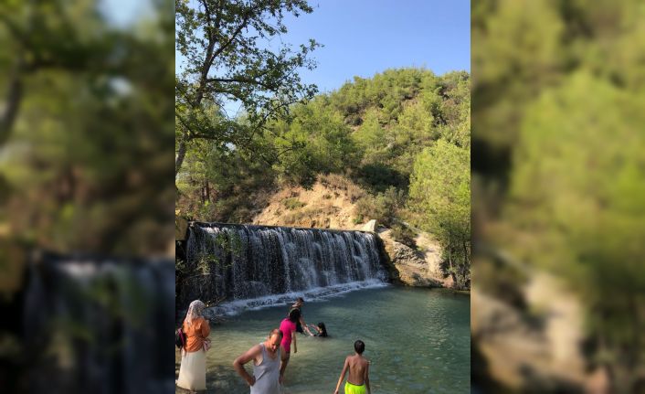 Adana’da Yedigöze Şelalesi ve milli parklar ziyaretçi akınına uğruyor